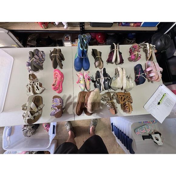 Lot of 19 Pairs of Girls Shoes-Sizes 11/12-Mixed Brands-Boots,Sandal,tennis shoe - Picture 1 of 16